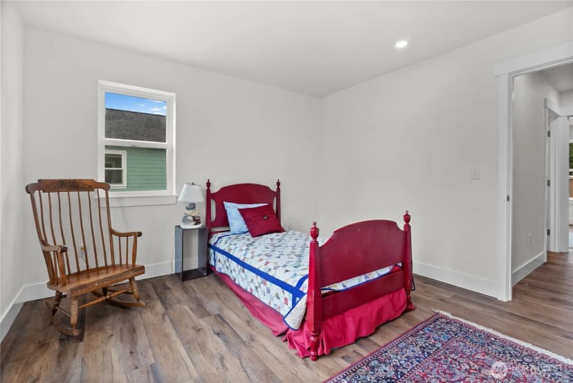 Property photo for 15205 Boat Street Sw, Lakewood photo 23