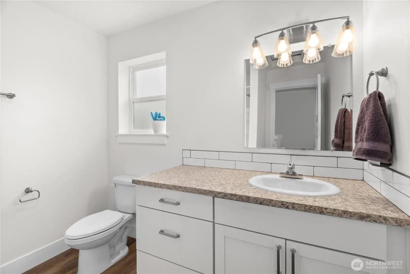 Property photo for 15205 Boat Street Sw, Lakewood photo 27