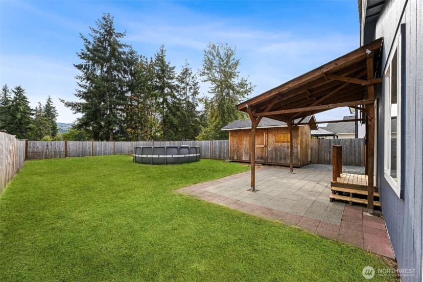 Property photo for 721 Riverside Lane E, Eatonville photo 24