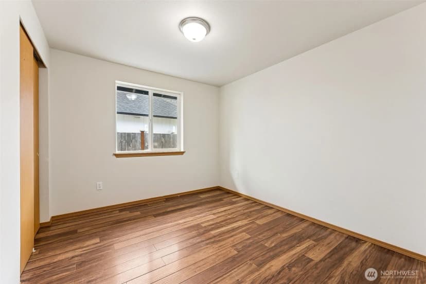 Property photo for 721 Riverside Lane E, Eatonville photo 17