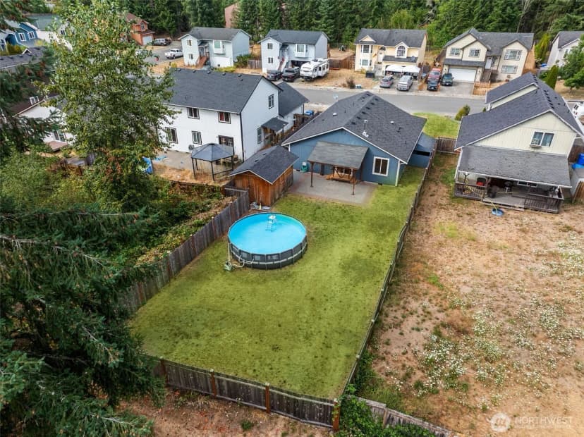 Property photo for 721 Riverside Lane E, Eatonville photo 29