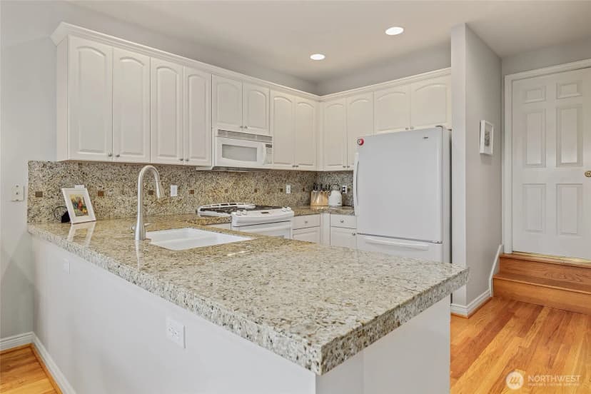 Property photo for 16324 18th Avenue Se, Mill Creek photo 14