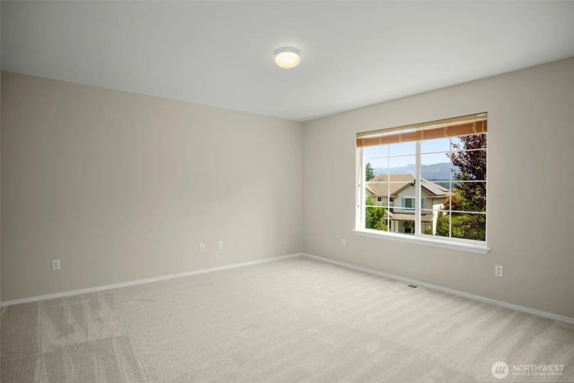 Property photo for 37123 S Gala Court, Snoqualmie photo 19