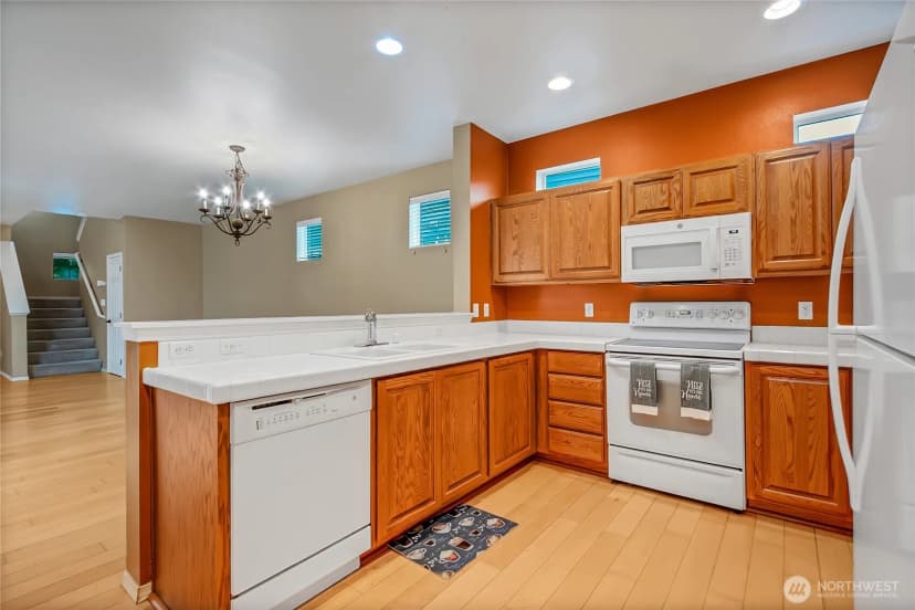 Property photo for 4305 Mckinley Street Ne, Lacey photo 11