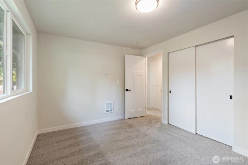 Property photo for 7611 Ne Beachwood Avenue, Poulsbo photo 19
