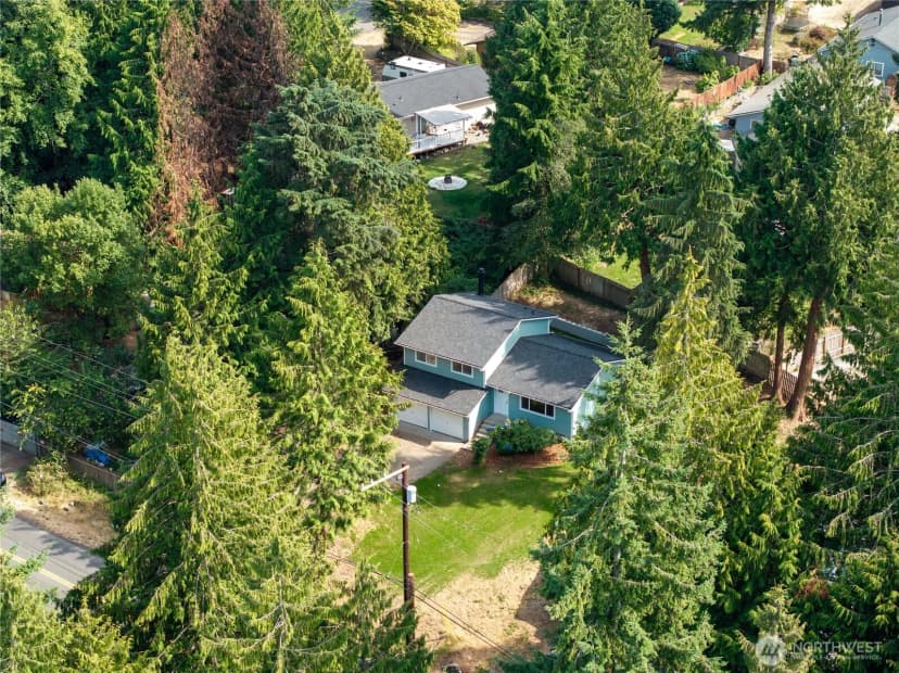 Property photo for 7611 Ne Beachwood Avenue, Poulsbo photo 31
