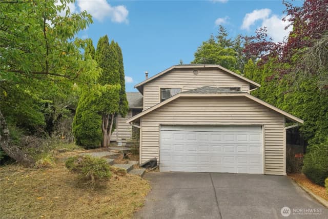 Property photo for 525 164th Place Se, Bothell