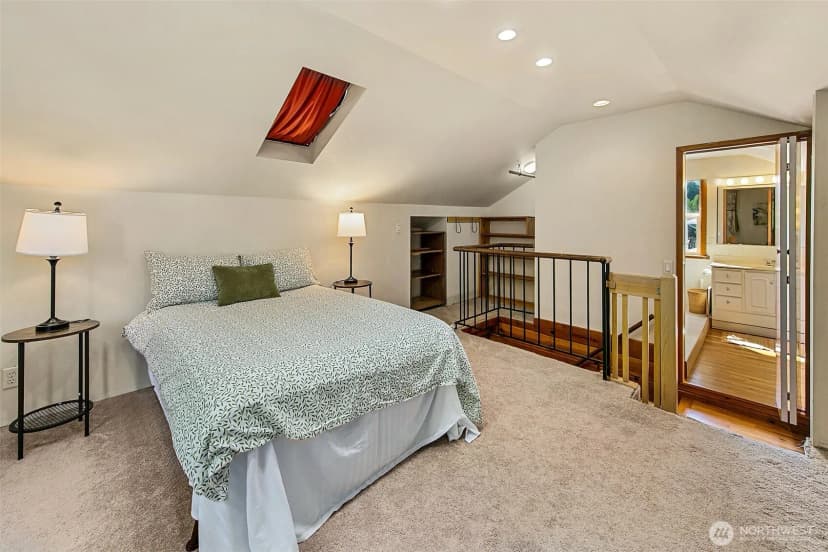 Property photo for 12102 10th Avenue Sw, Burien photo 7