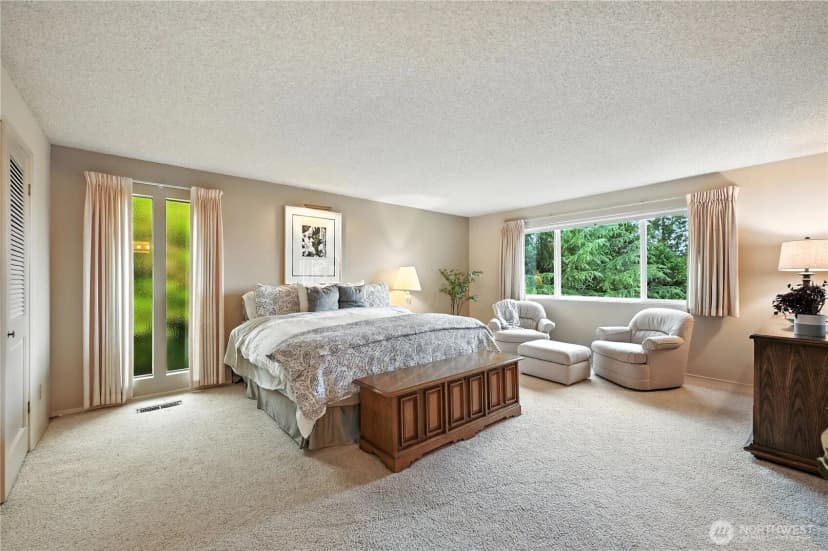Property photo for 5418 Ne 200th Place, Lake Forest Park photo 16