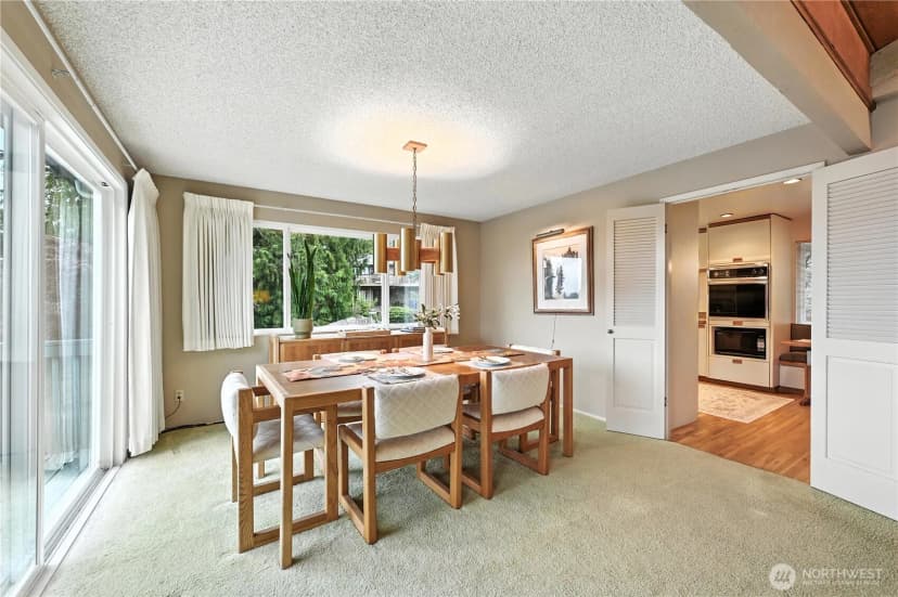 Property photo for 5418 Ne 200th Place, Lake Forest Park photo 12