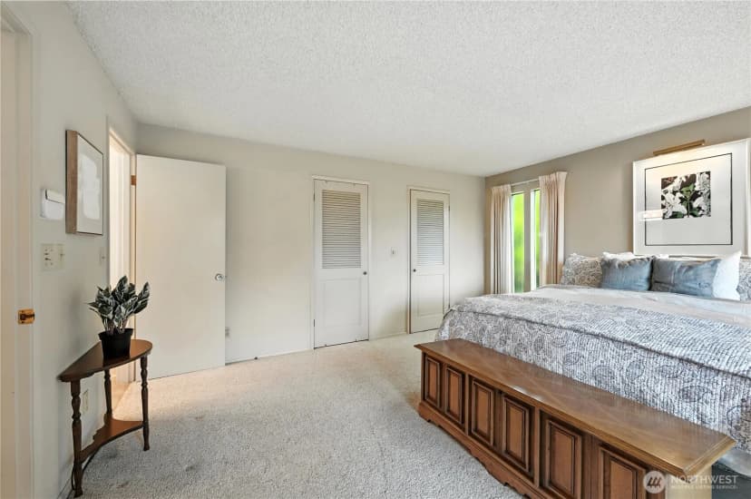 Property photo for 5418 Ne 200th Place, Lake Forest Park photo 17
