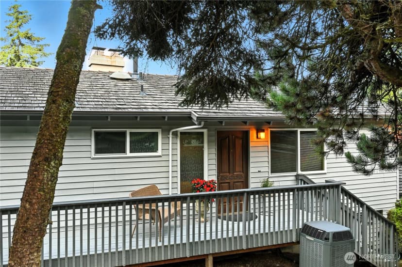 Property photo for 5418 Ne 200th Place, Lake Forest Park photo 29
