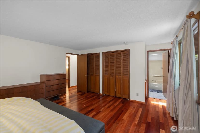 Property photo for 2139 Lakemoor, Olympia photo 16
