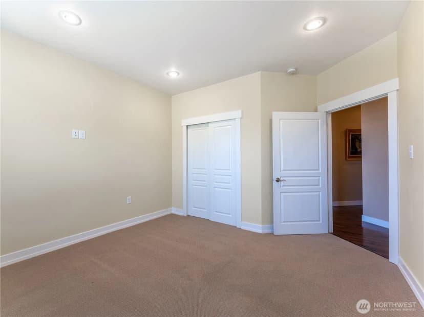 Property photo for 2115 5th Street, Wenatchee photo 17