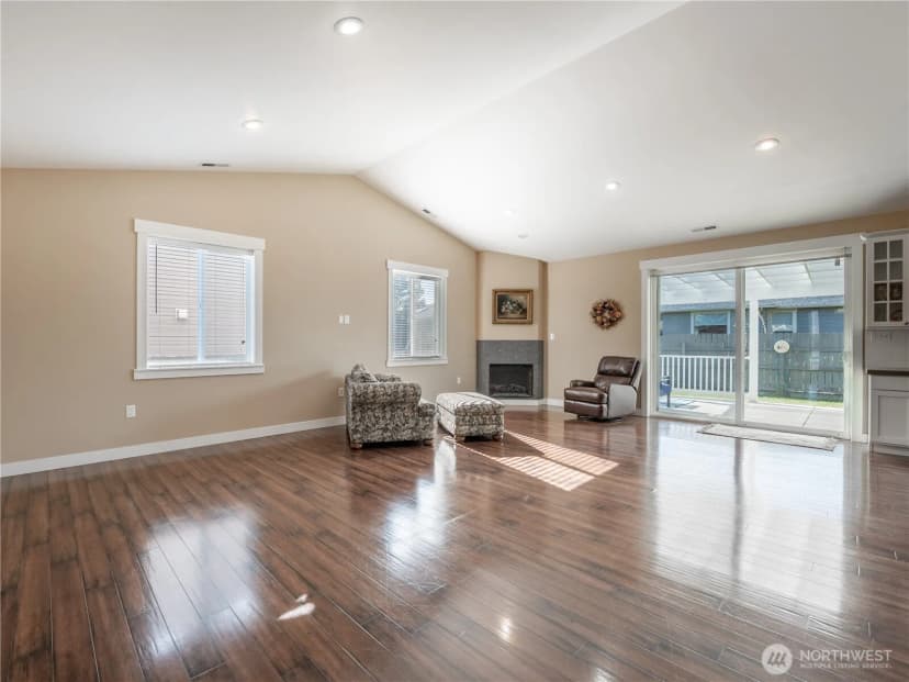 Property photo for 2115 5th Street, Wenatchee photo 10