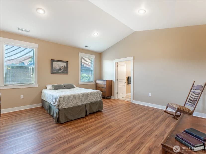 Property photo for 2115 5th Street, Wenatchee photo 14