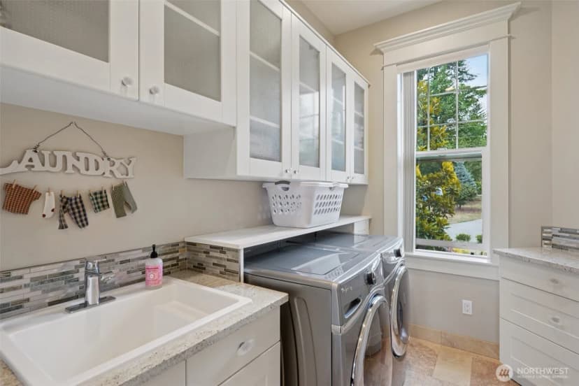 Property photo for 21201 Sweeney Road Se, Maple Valley photo 15