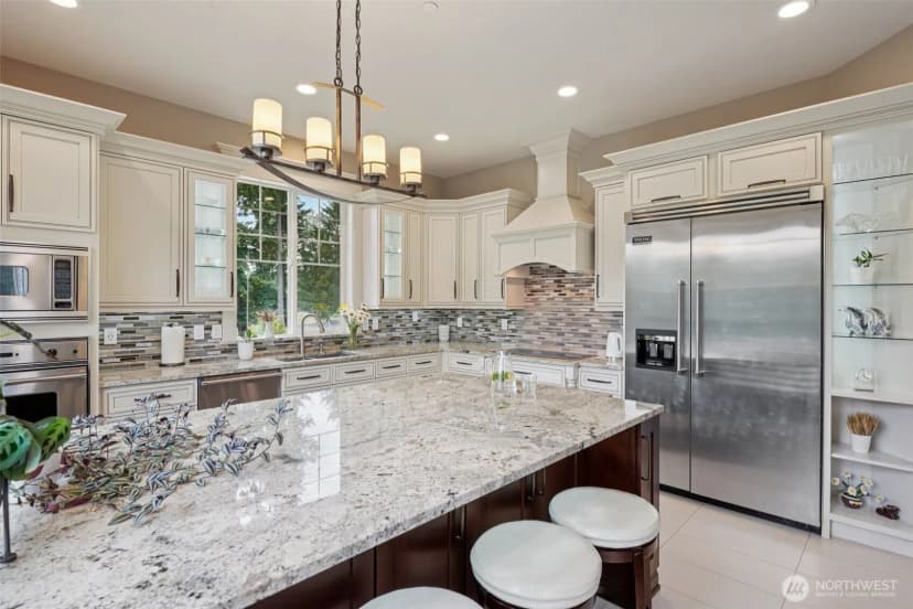 Property photo for 21201 Sweeney Road Se, Maple Valley photo 11