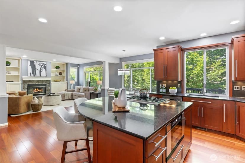 Property photo for 20518 Ne 26th Street, Sammamish photo 9