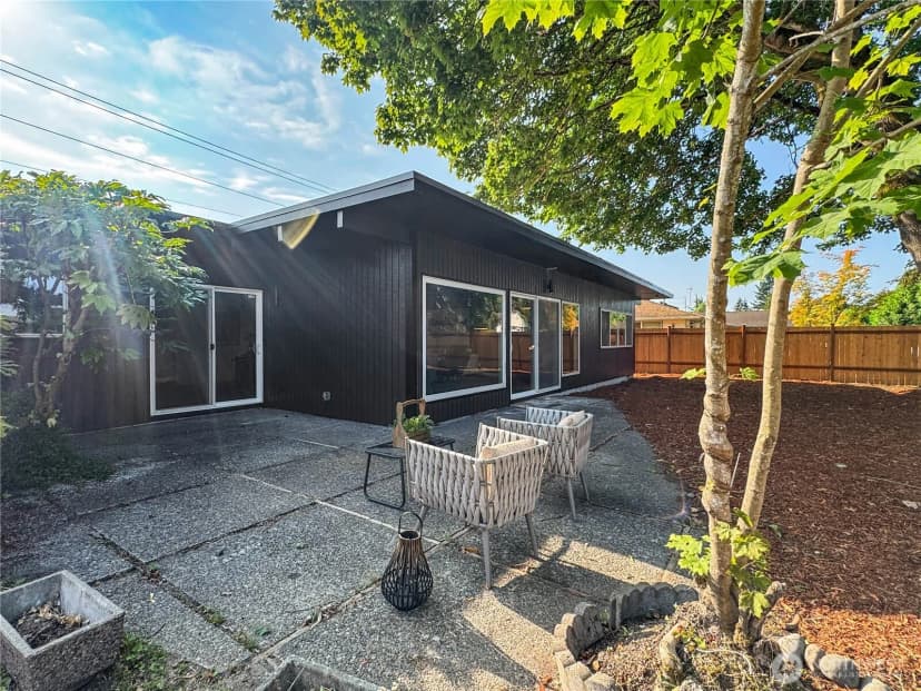Property photo for 324 Valley Avenue E, Sumner photo 29