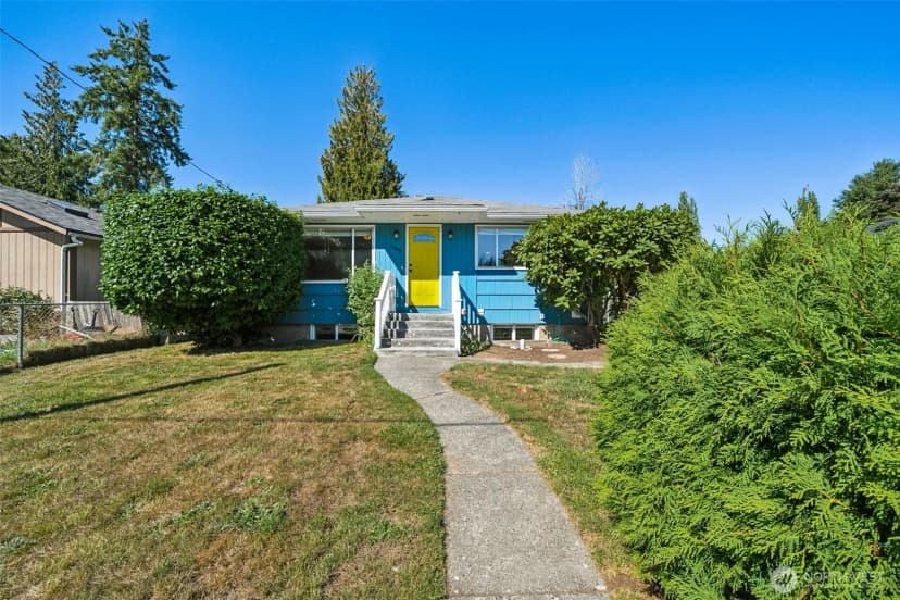 Property photo for 1408 West Avenue, Port Orchard