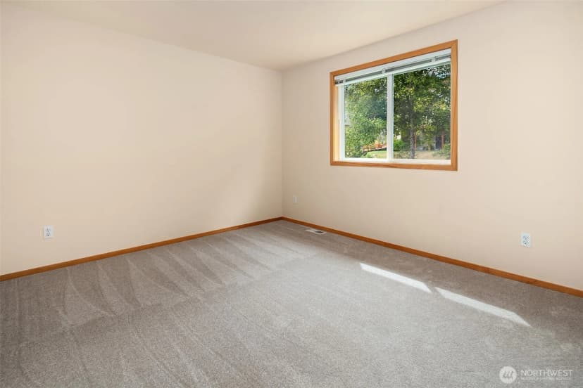 Property photo for 35223 6th Avenue Sw, Federal Way photo 25