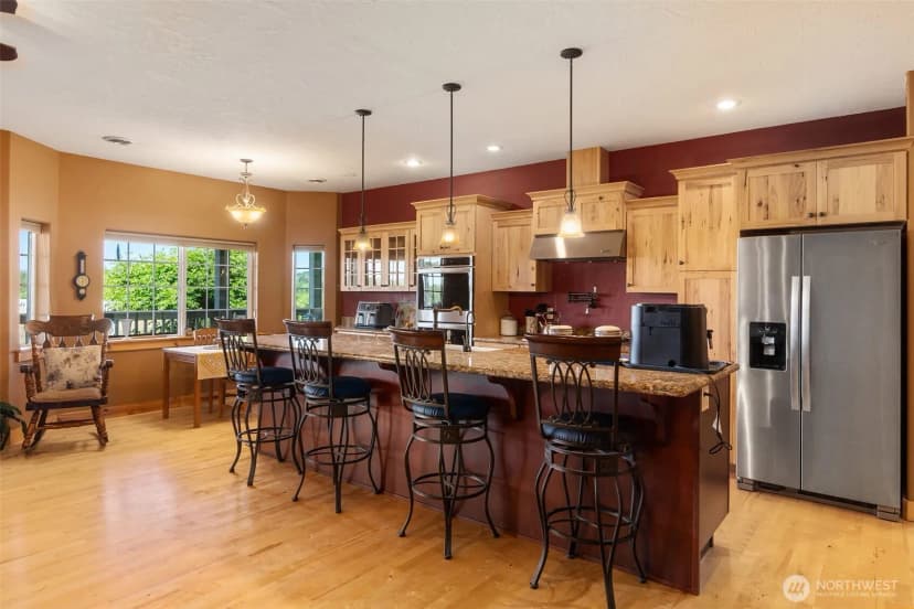 Property photo for 225 Maw Road, Toledo photo 6