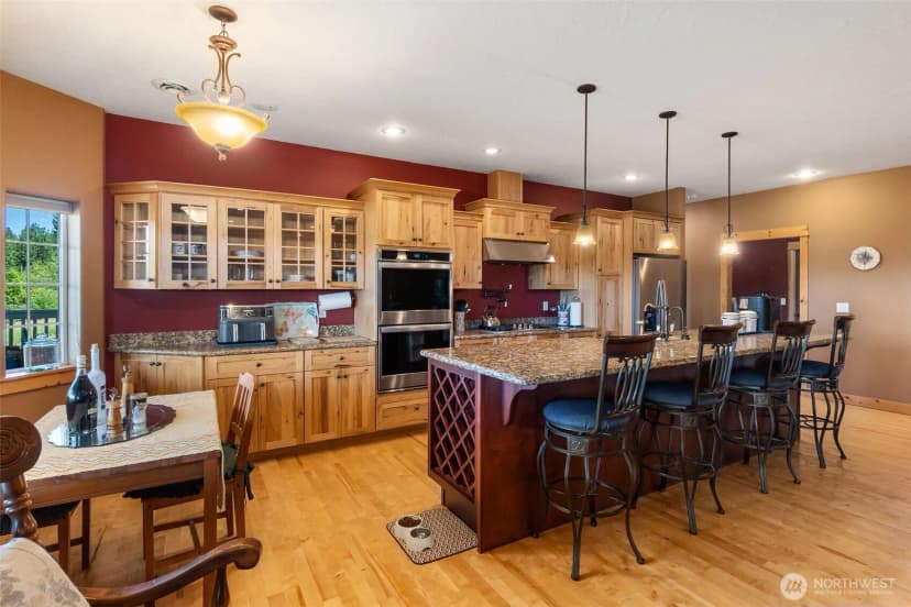 Property photo for 225 Maw Road, Toledo photo 8