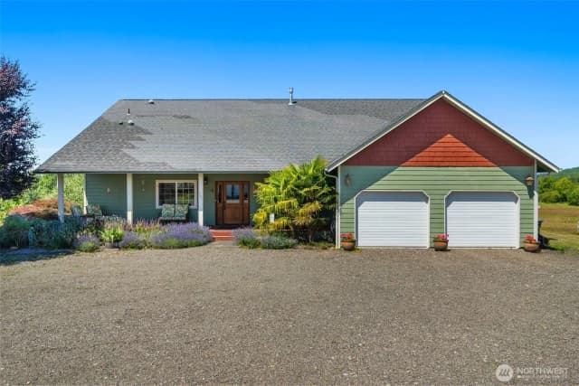 Property photo for 225 Maw Road, Toledo photo 2
