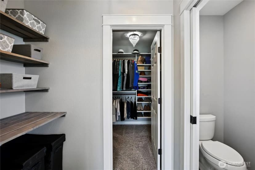 Property photo for 471 Rosario Place Ne, Renton photo 30