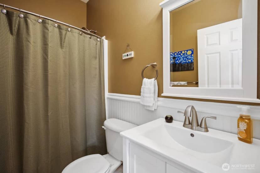 Property photo for 471 Rosario Place Ne, Renton photo 21