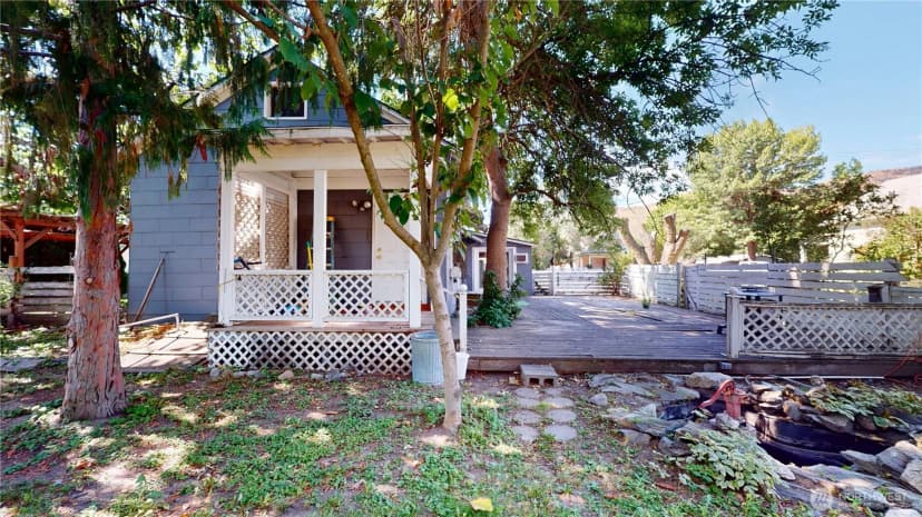 Property photo for 1015 14th Avenue, Oroville photo 8