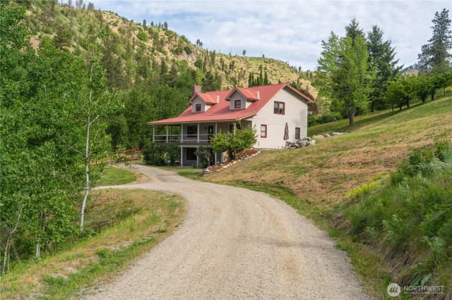 Property photo for 7280 Olalla Cyn Road, Cashmere