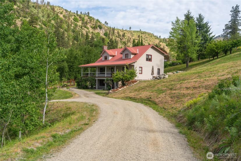 Property photo for 7280 Olalla Cyn Road, Cashmere