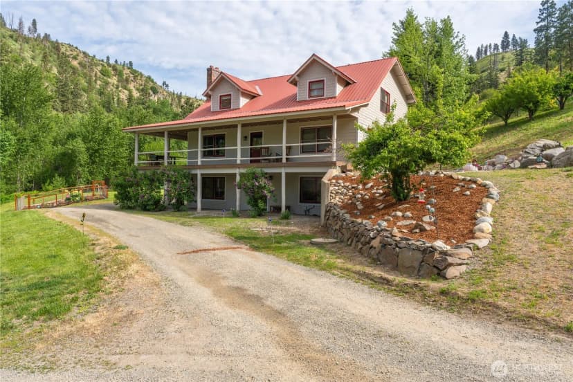 Property photo for 7280 Olalla Cyn Road, Cashmere photo 2