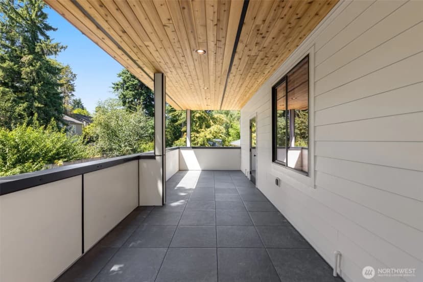 Property photo for 6833 36th Avenue Ne, Seattle photo 12