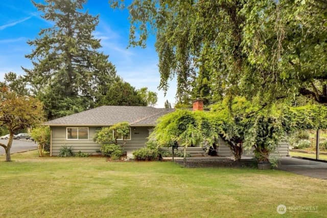 Property photo for 2817 Mcleod Road, Bellingham