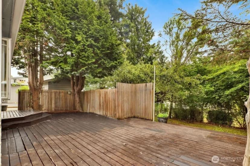 Property photo for 2817 Mcleod Road, Bellingham photo 35