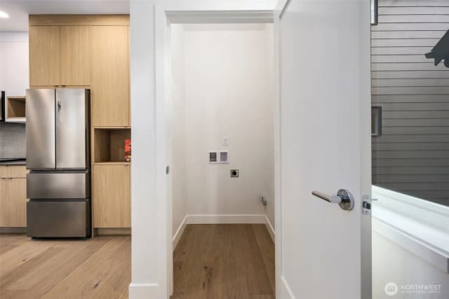 Property photo for 2667 51st Avenue Sw, Seattle photo 5