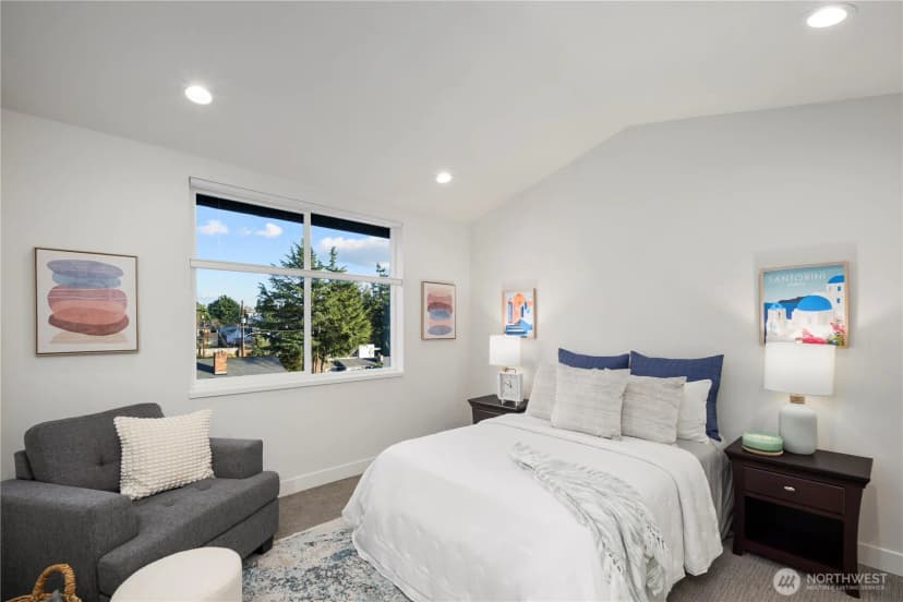 Property photo for 2667 51st Avenue Sw, Seattle photo 6