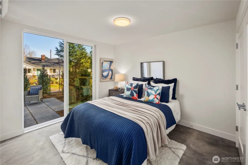 Property photo for 2667 51st Avenue Sw, Seattle photo 15