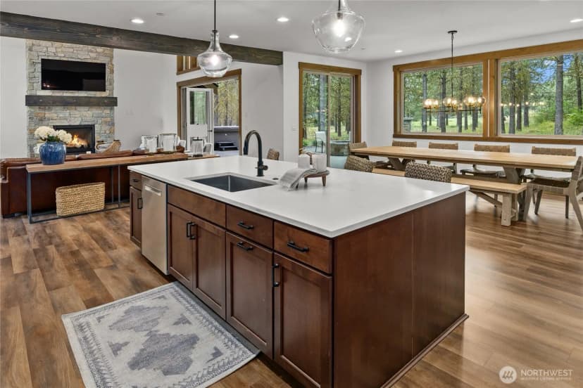 Property photo for 1060 Southern Star Lane, Cle Elum photo 6