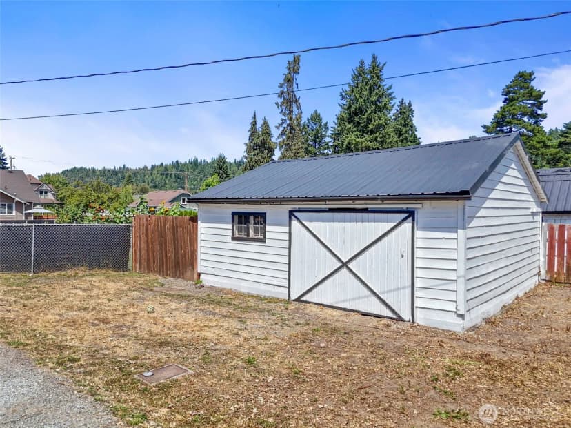 Property photo for 315 Varner Avenue Se, Orting photo 35