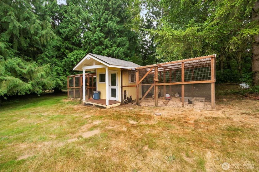Property photo for 19503 Welch Road, Snohomish photo 31