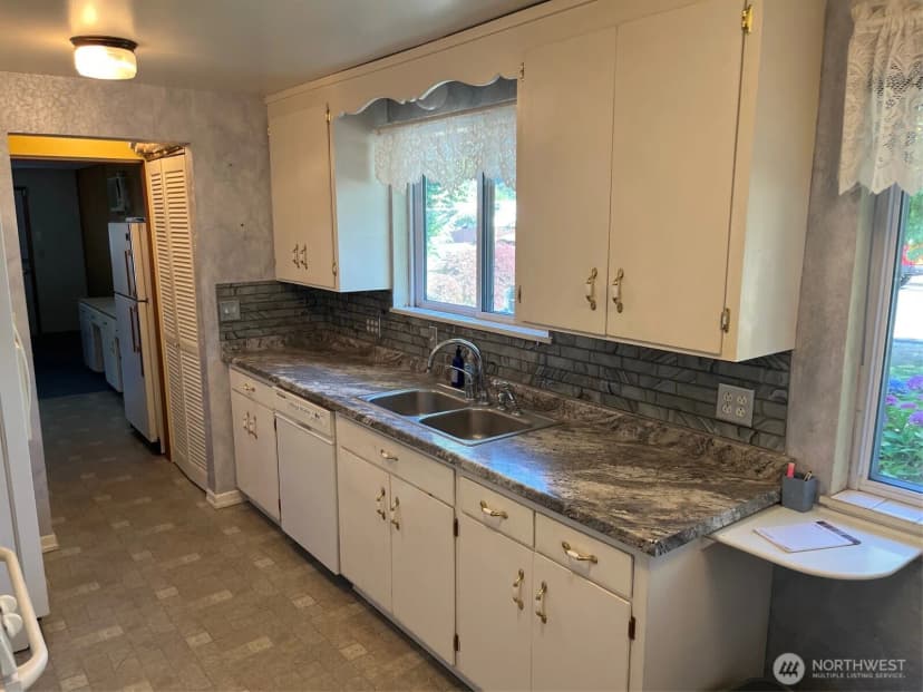 Property photo for 1535 23rd Street Se, Auburn photo 9