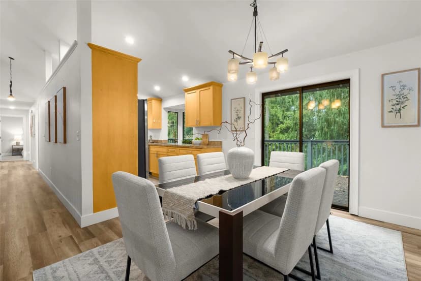Property photo for 21812 Se 28th Street, Sammamish photo 9