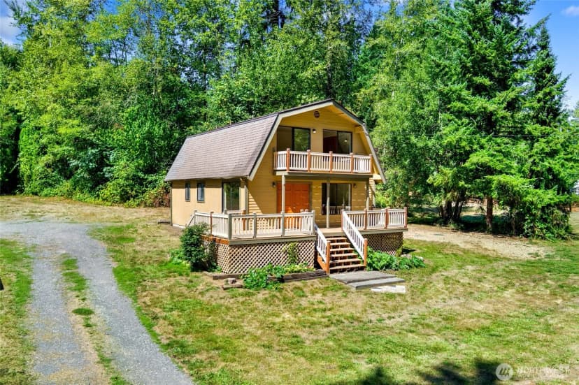 Property photo for 13122 11th Avenue Ne, Tulalip photo 3