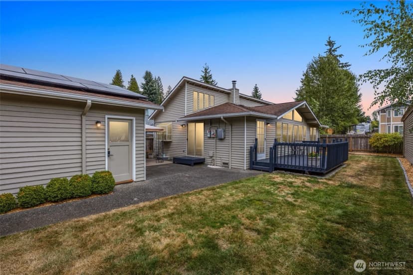 Property photo for 9413 2nd Drive Se, Everett