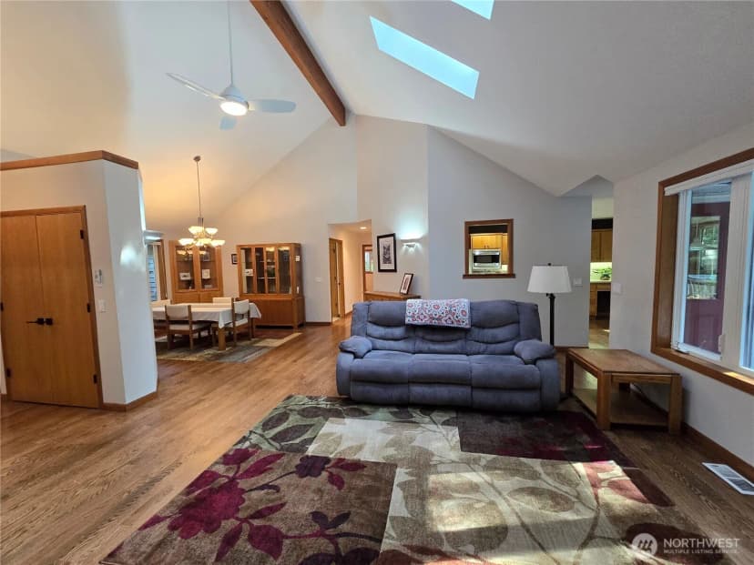 Property photo for 201 Buck Loop Road, Sequim photo 15