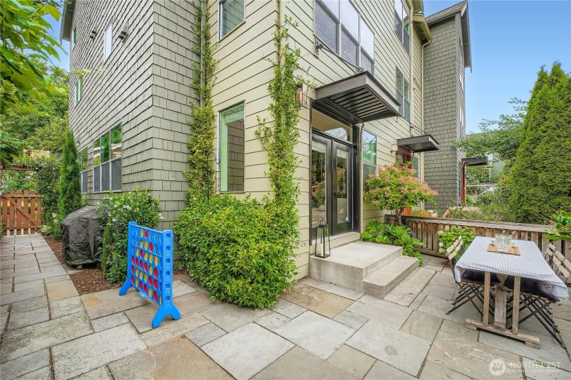Property photo for 4408 28th S, Seattle photo 24